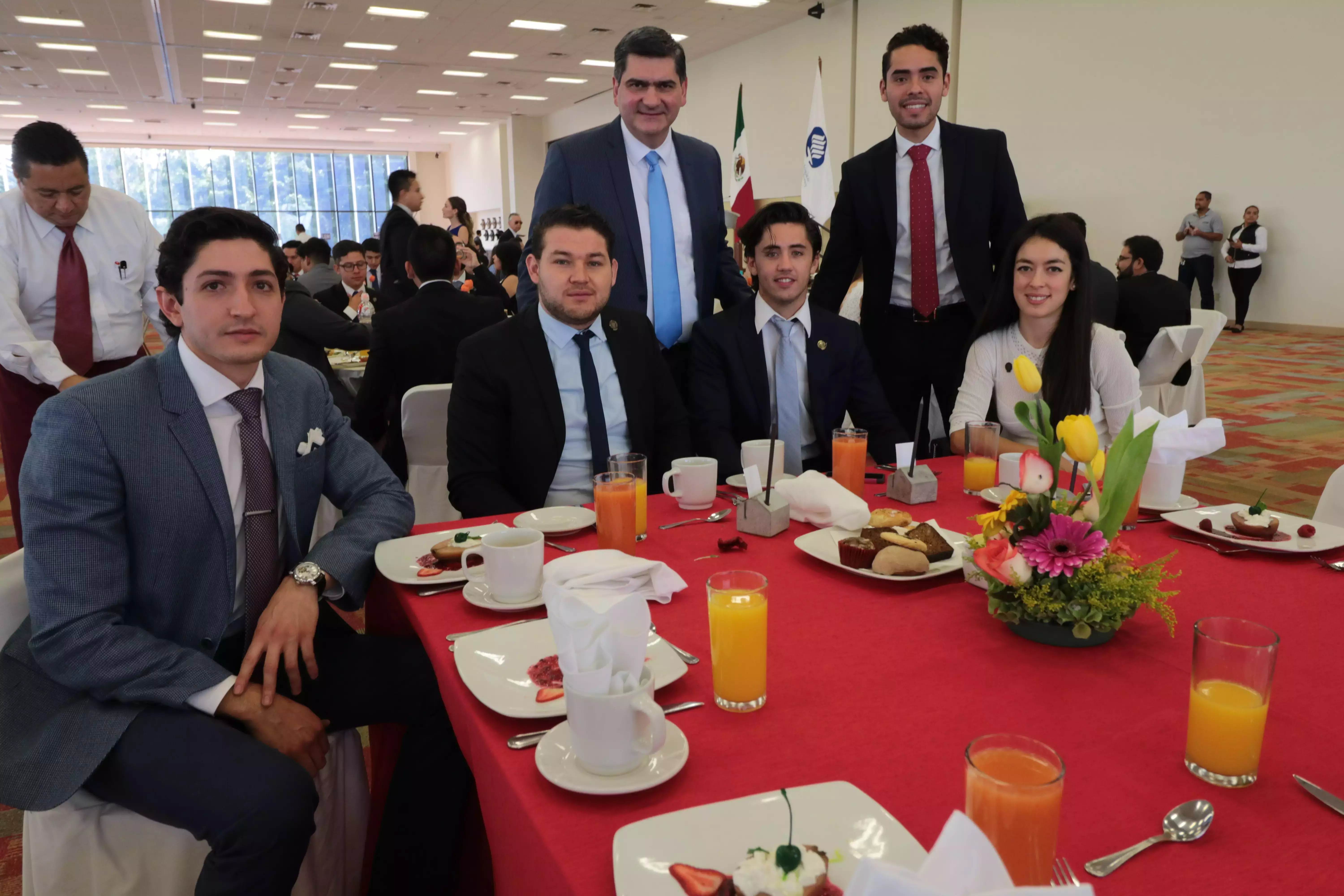 Convivencia graduación mayo 2018