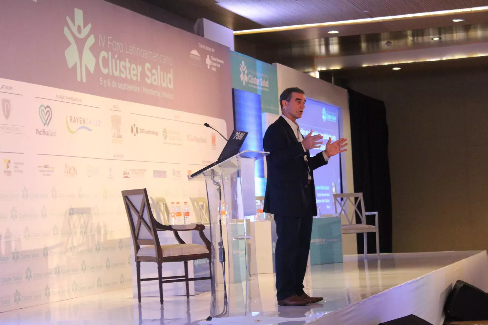 IV Foro Latinoamericano Clúster Salud