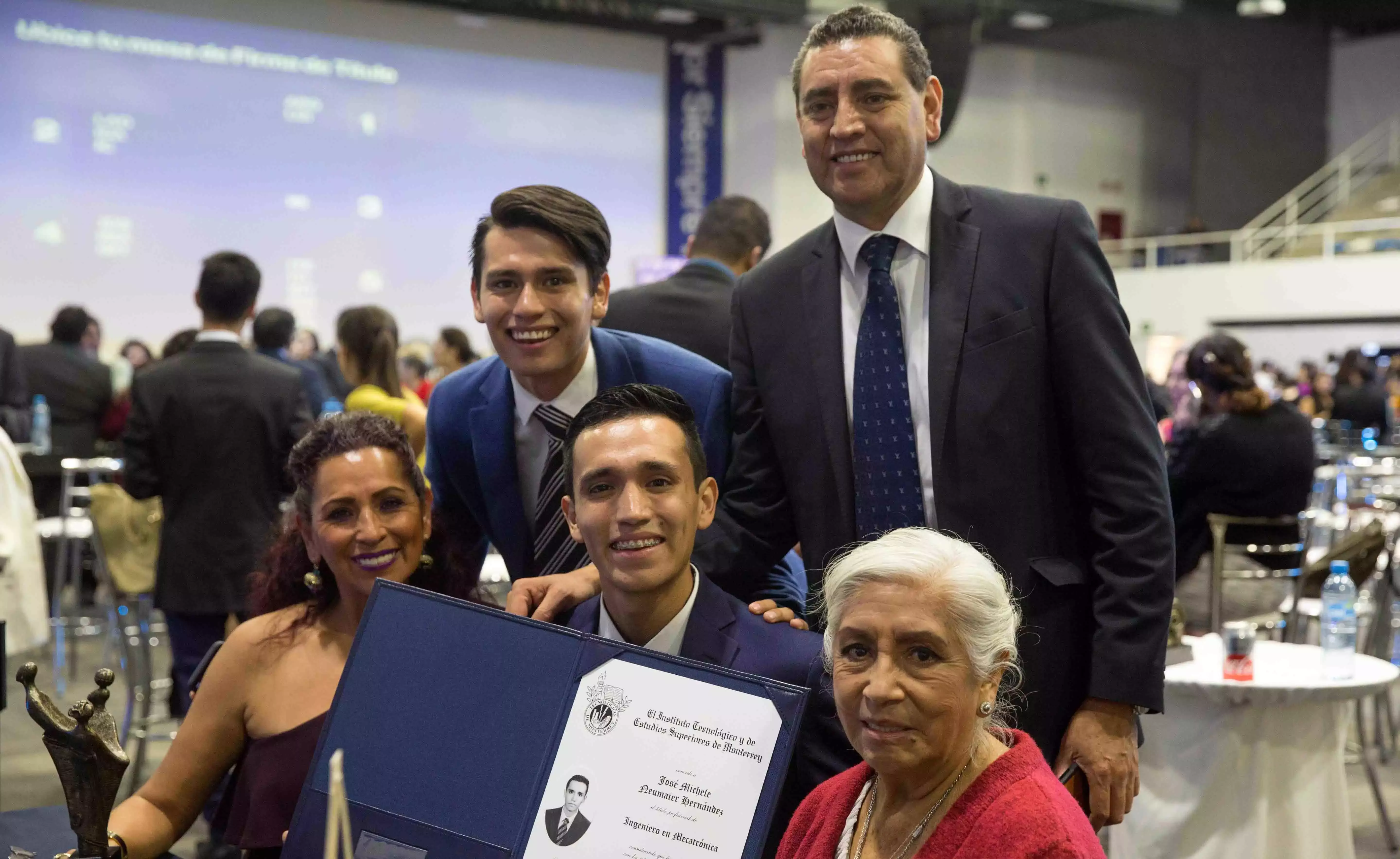 A punto de cerrar un ciclo lleno de entrega.