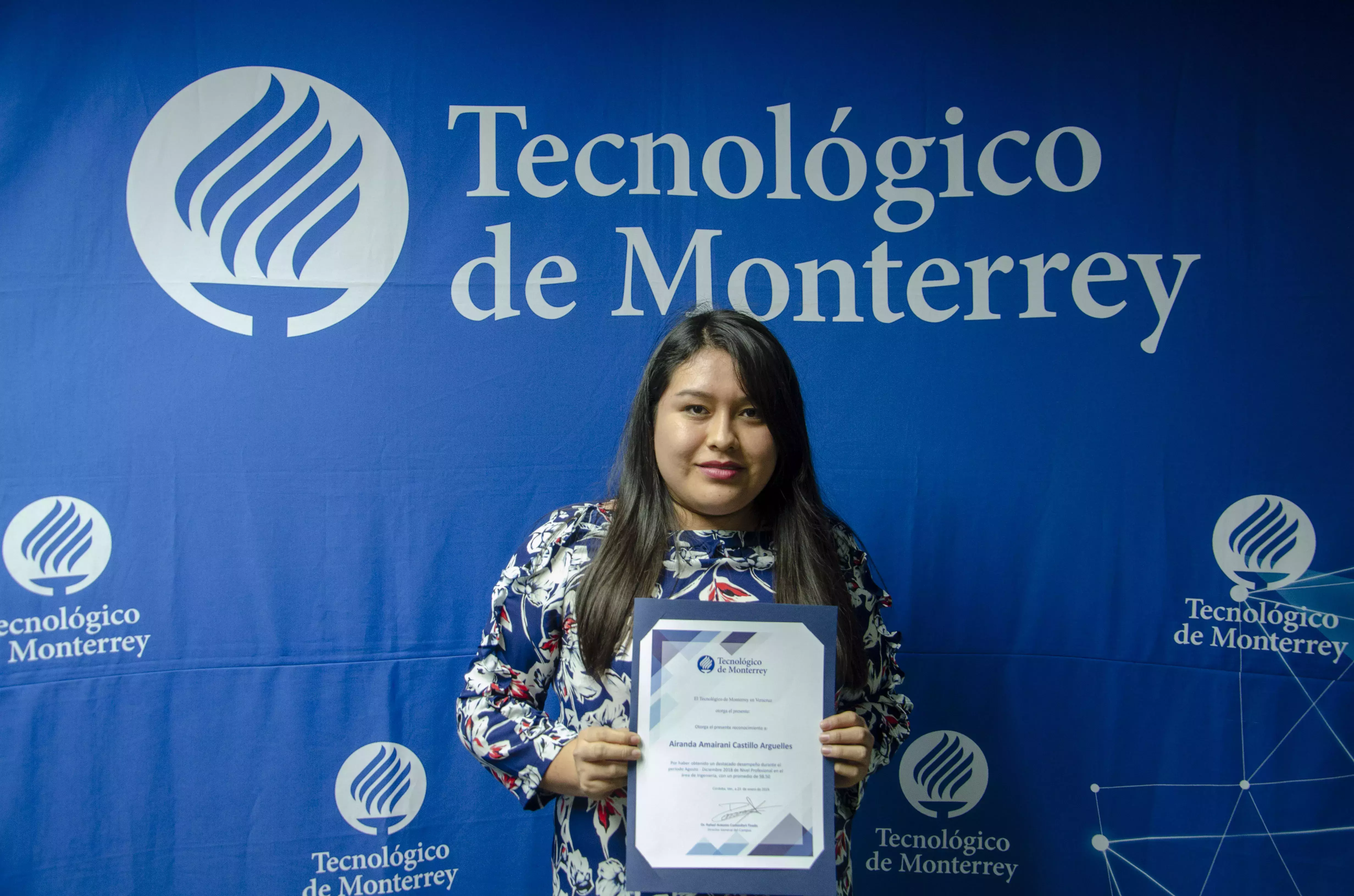 Reconoce Tec Veracruz a los mejores estudiantes del año (fotogalería)