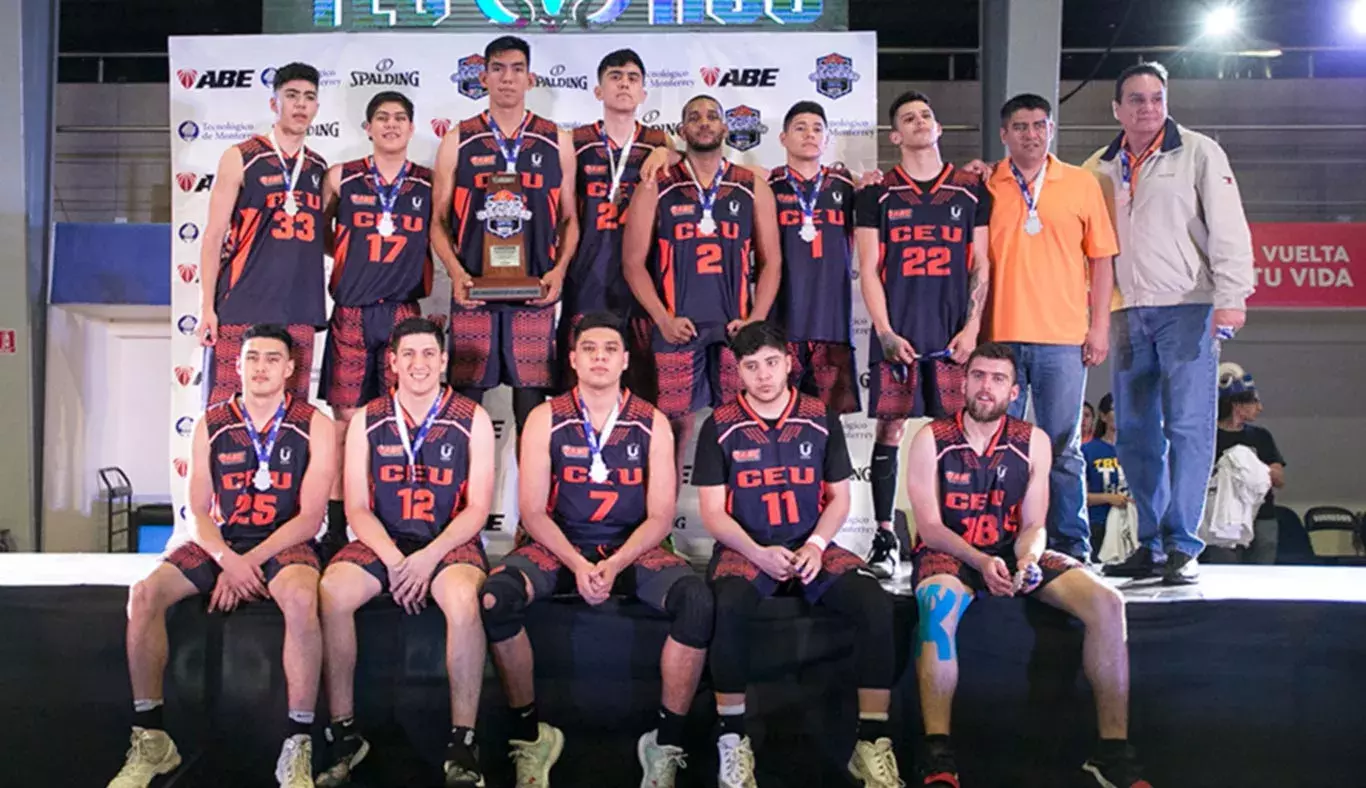 Threepeat! Hidalgo Borregos are 3-time college basketball champions