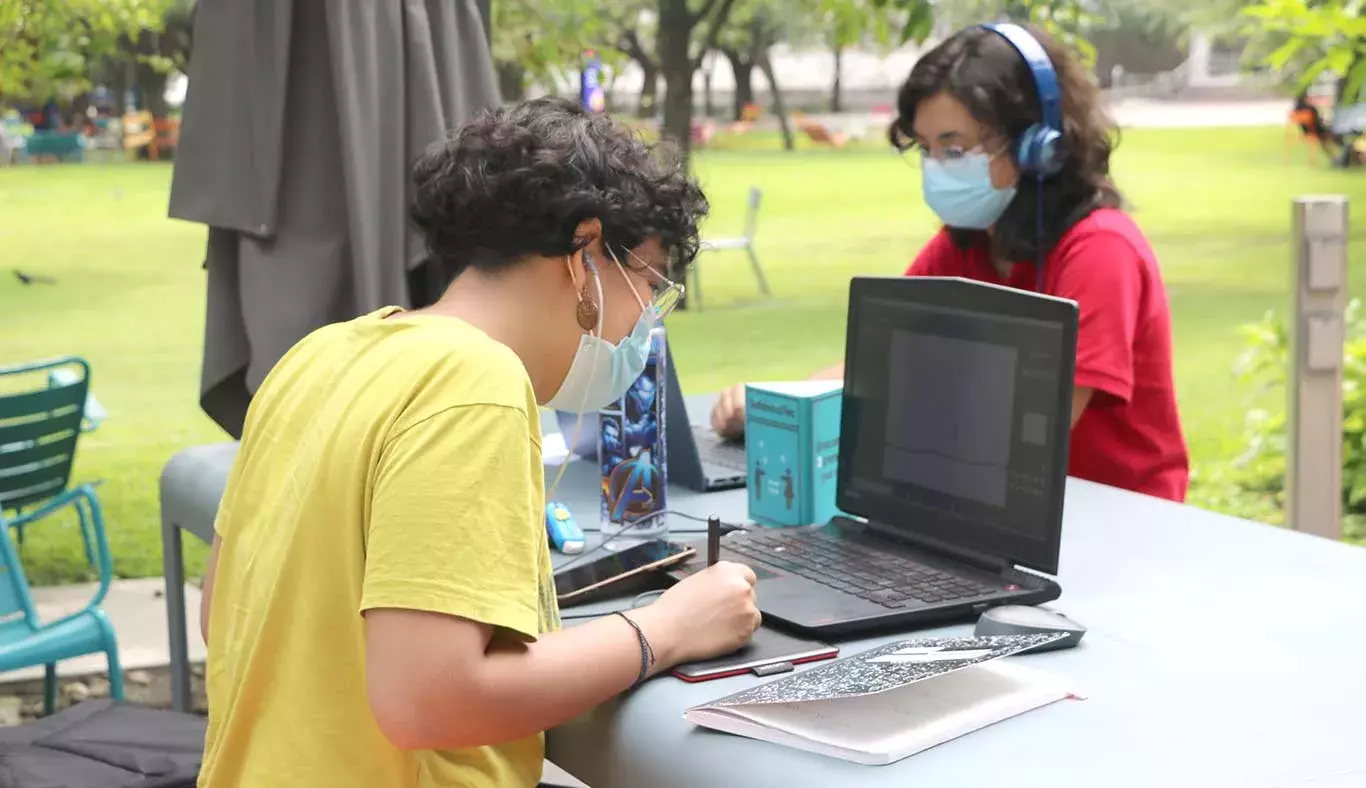 Regreso híbrido presencial en el campus Monterrey