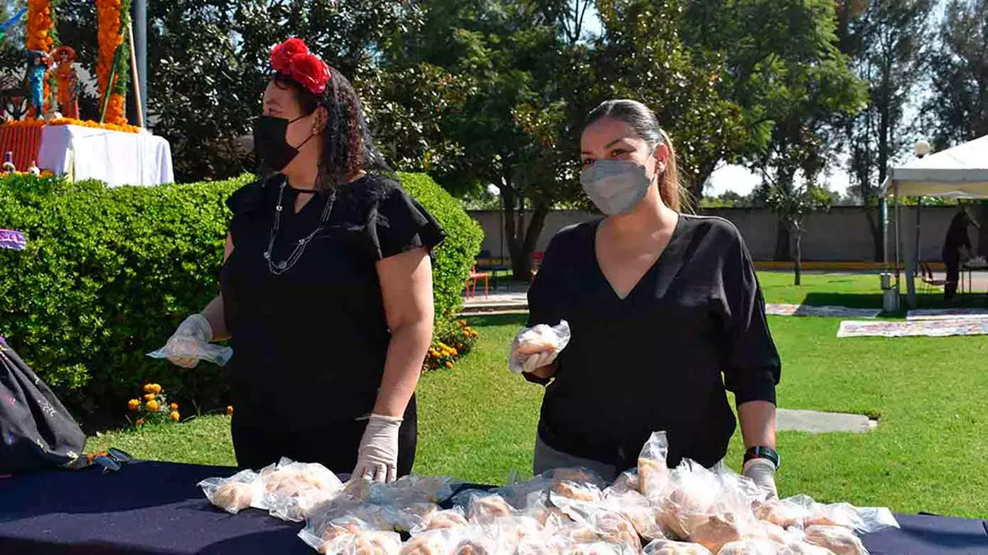 Fiesta de Humanidades en PrepaTec Guadalajara celebra el Día de Muertos.