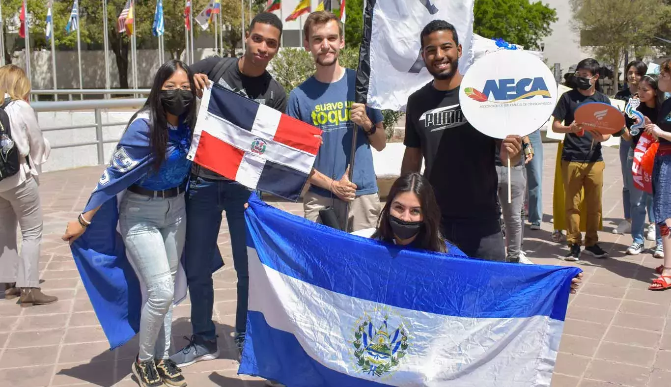 Alumnos centroamericanos participaron en esta celebración cultural