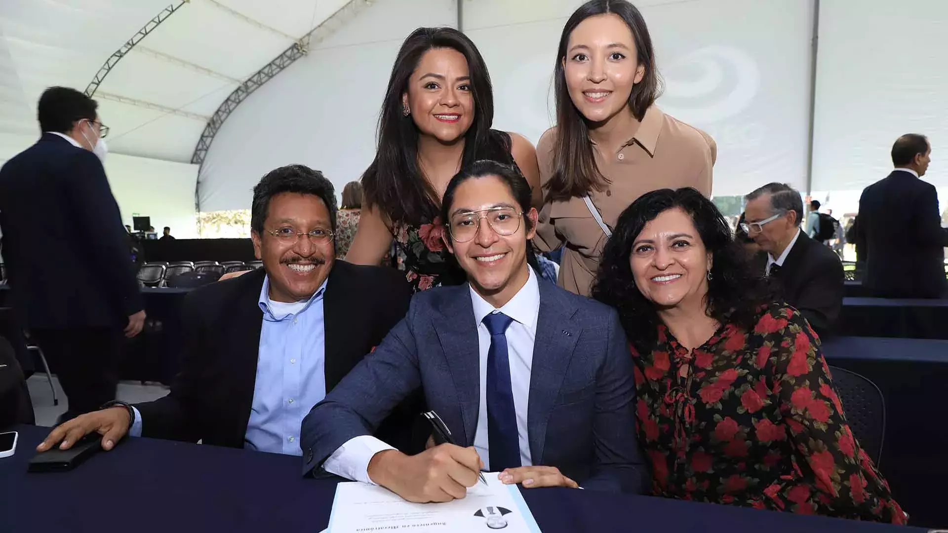 tec ccm firma de título