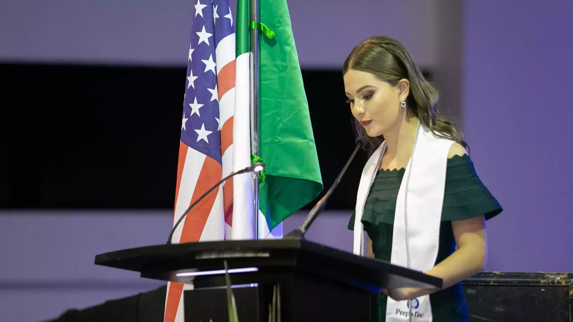 Ana Elena Blanchet dió el discurso a nombre de la generación de graduados