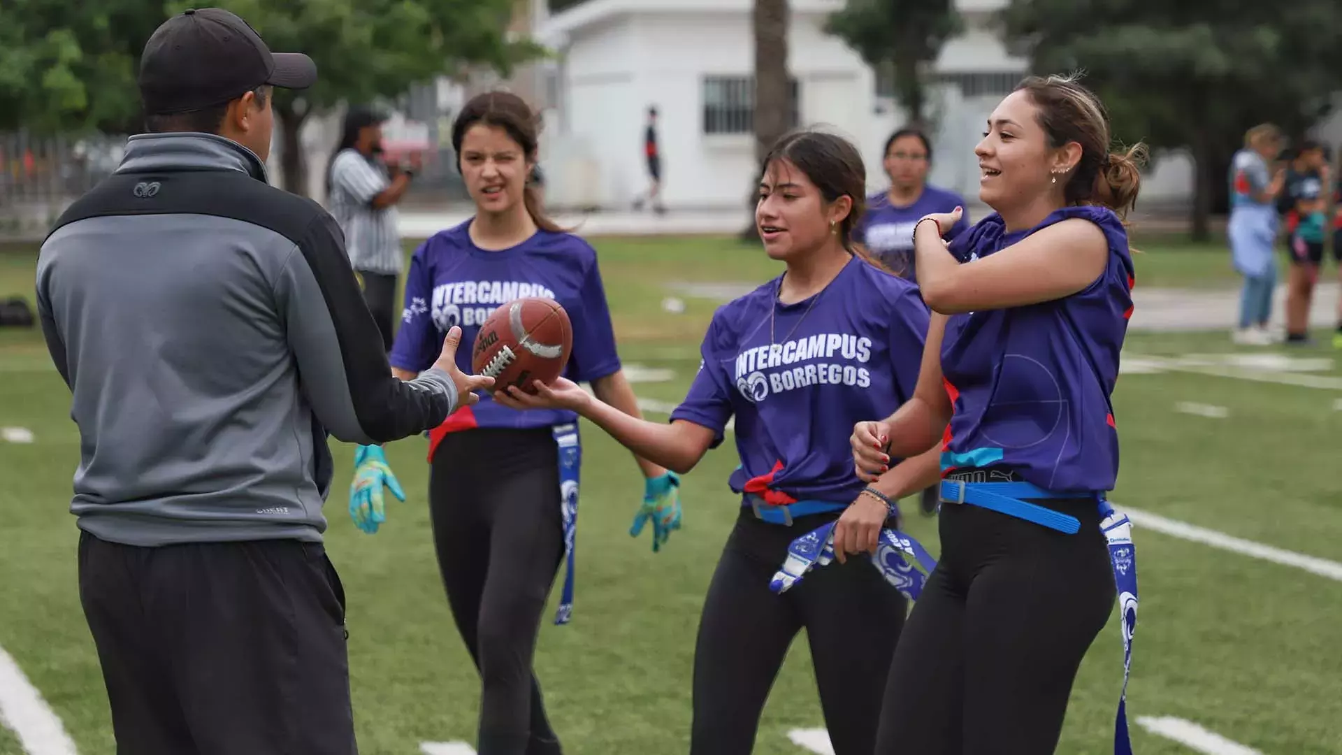 Brilla campus Laguna en Intercampus 2022 (fotogalería)