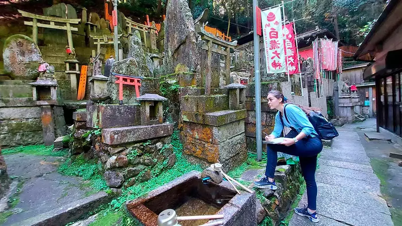 Alumnos de Tec Guadalajara plasman cultura japonesa en arte visual.