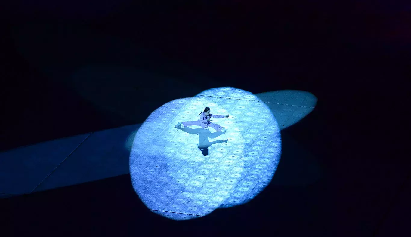 Bailarina FESTUM 80 aniversario Tec de Monterrey