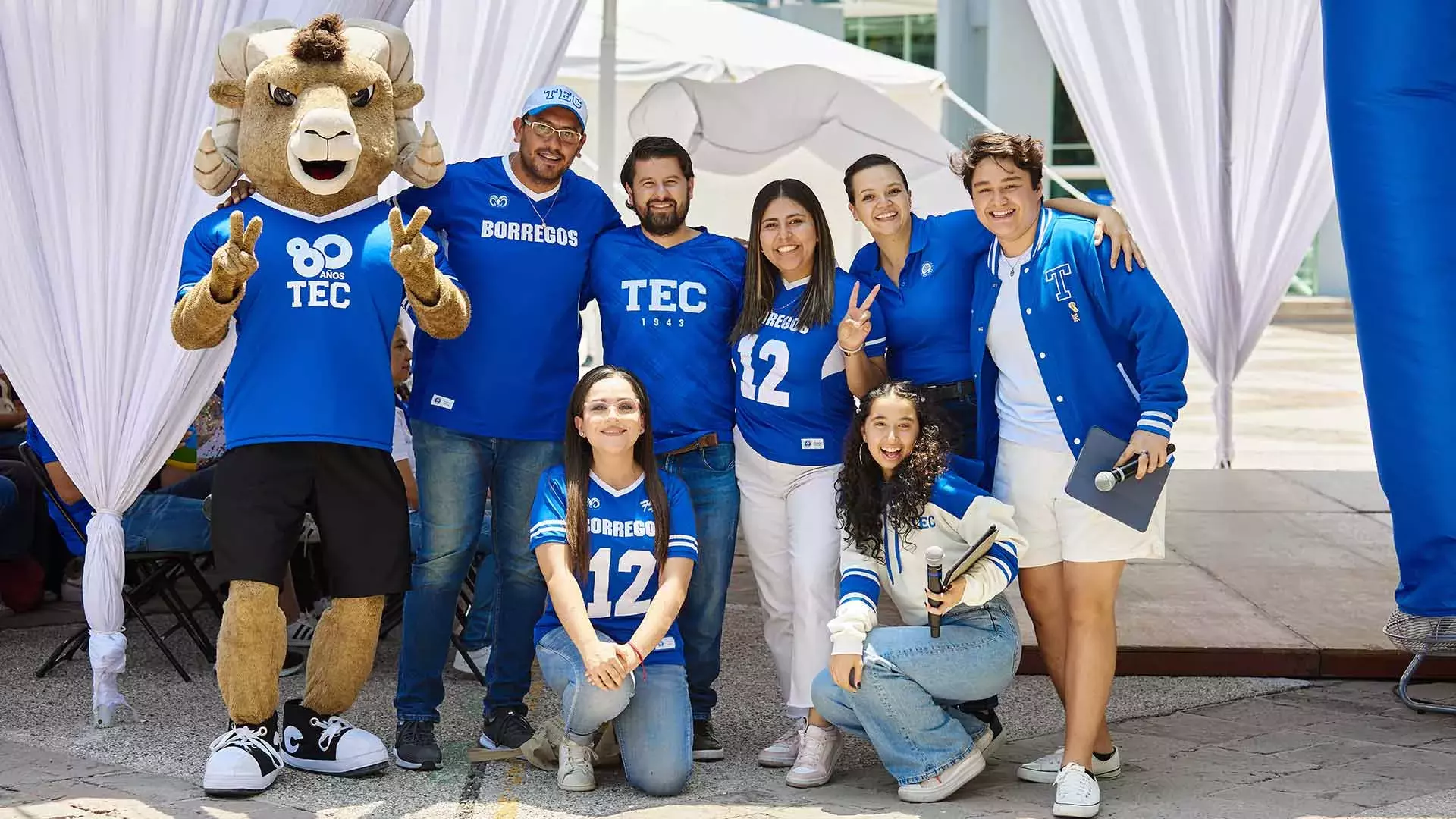 Celebración estudiantil 80 aniversario Tec