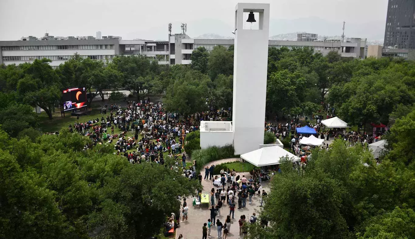 Vista desde Centrales hacia el Jardín de las Carreras.