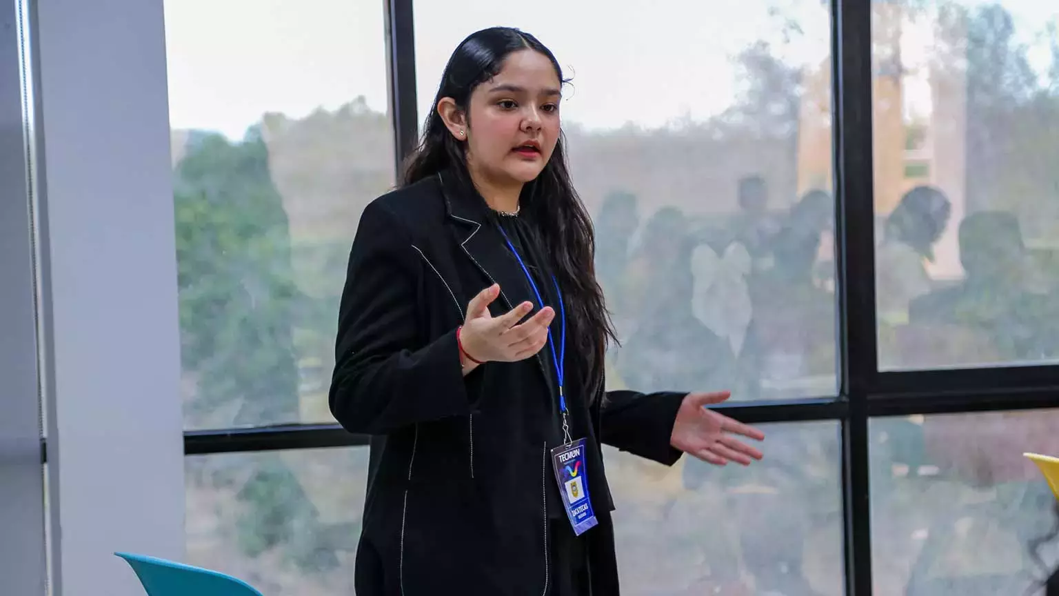 alumna participando en TECMUN 