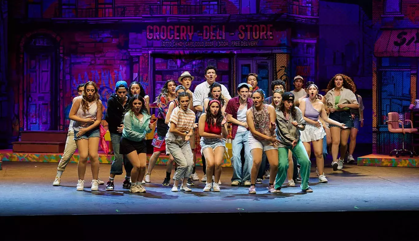 Elenco In The Heights bailando