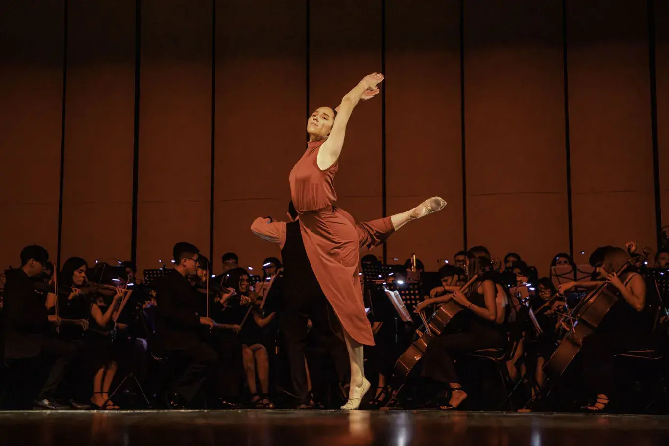 La compañía de baile y el Tec de Monterrey campus Laguna presentan El Nuevo Mundo en el Teatro Nazas de Torreón