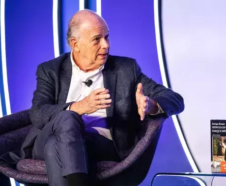 Enrique Krauze en conferencia Tec campus Monterrey, Inspirar para transformar 80 aniversario