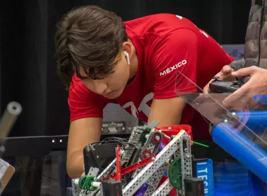 Equipo del Tec clasifica a mundial de robótica VEX