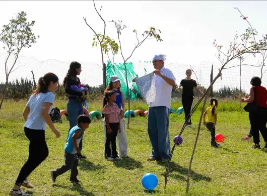 Labor social en Zapopan, realizado por estudiantes de la PrepaTec Guadalajara.