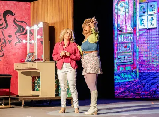Estudiantes del Tec de Monterrey campus Laguna presentan Legalmente Rubia en el Teatro Isauro Martínez