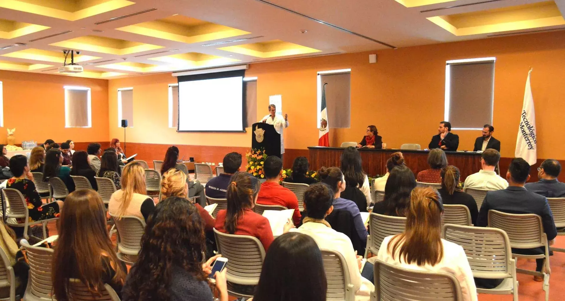 Primer Simposium Internacional de Salud Escolar