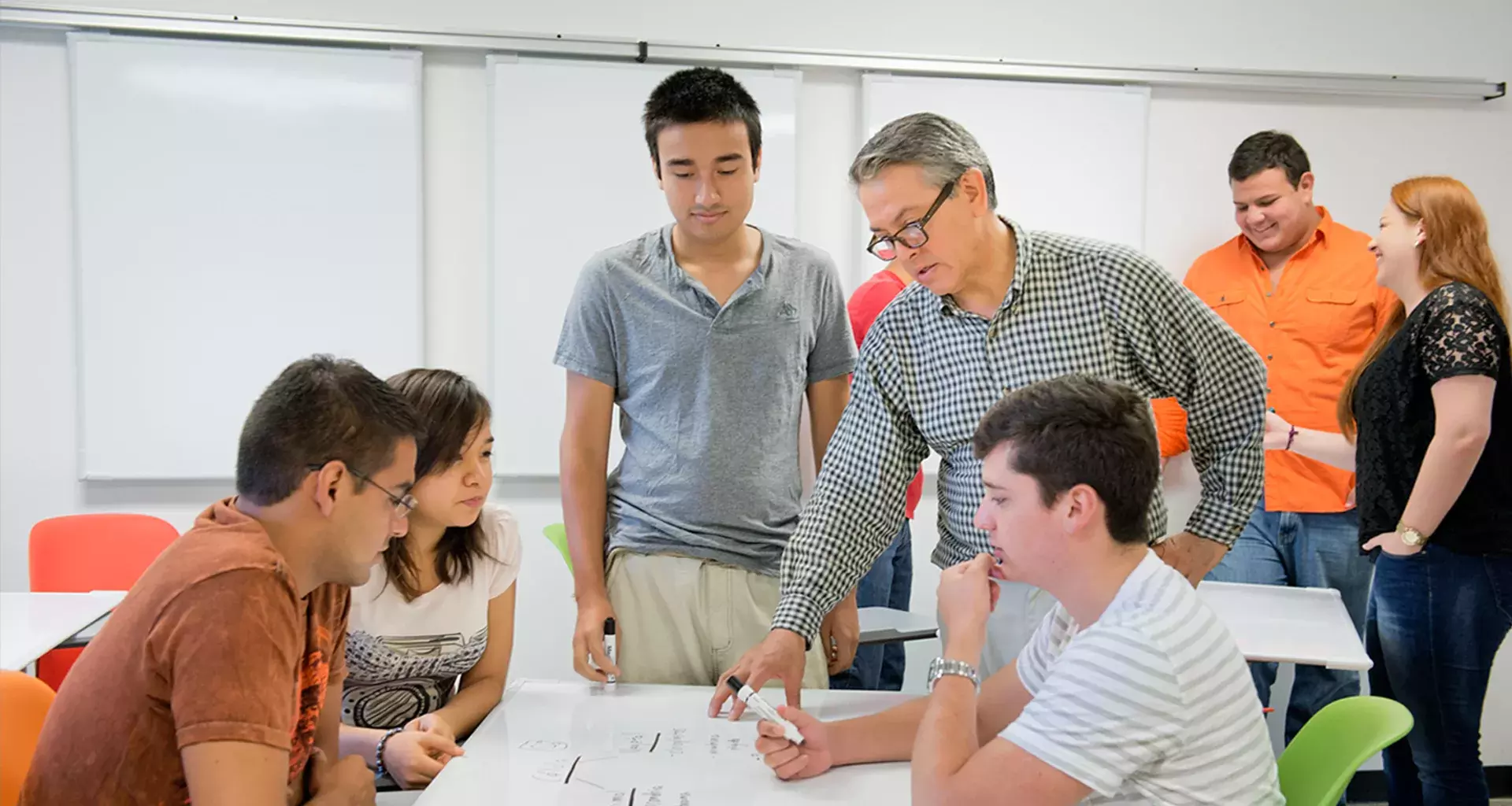 Los profesores son parte fundamental para la implementación del Modelo TEC21