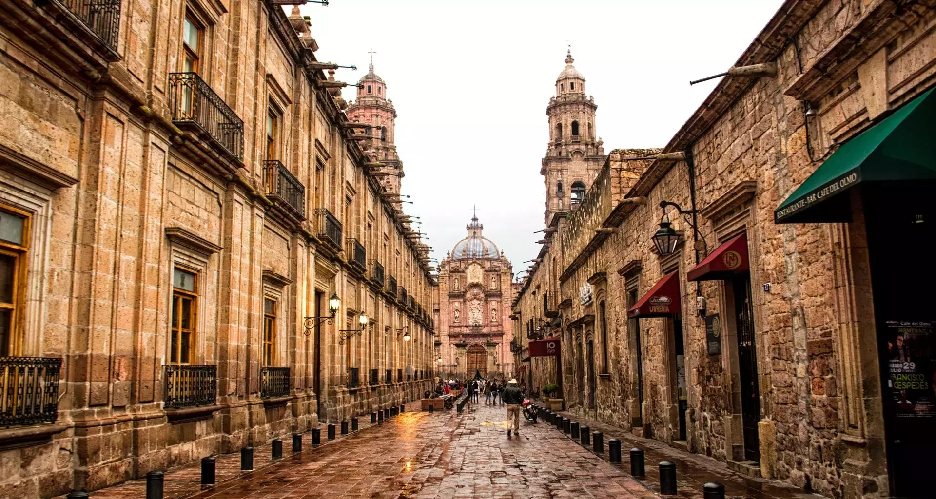 Del aula a la calle; Rally de alumnos de PrepaTec en Centro Histórico 