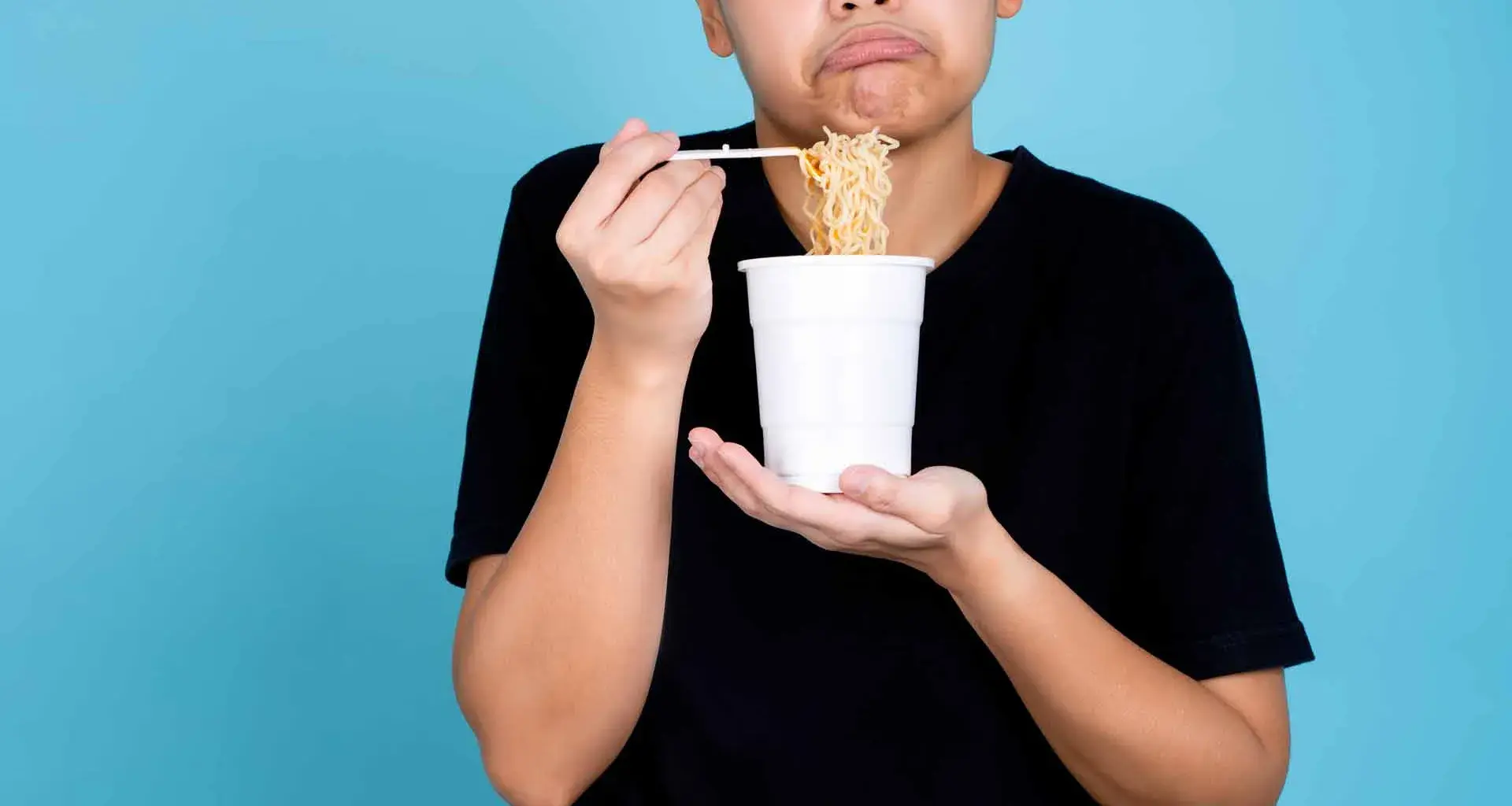 Tips de alimentación saludable si eres estudiante foráneo