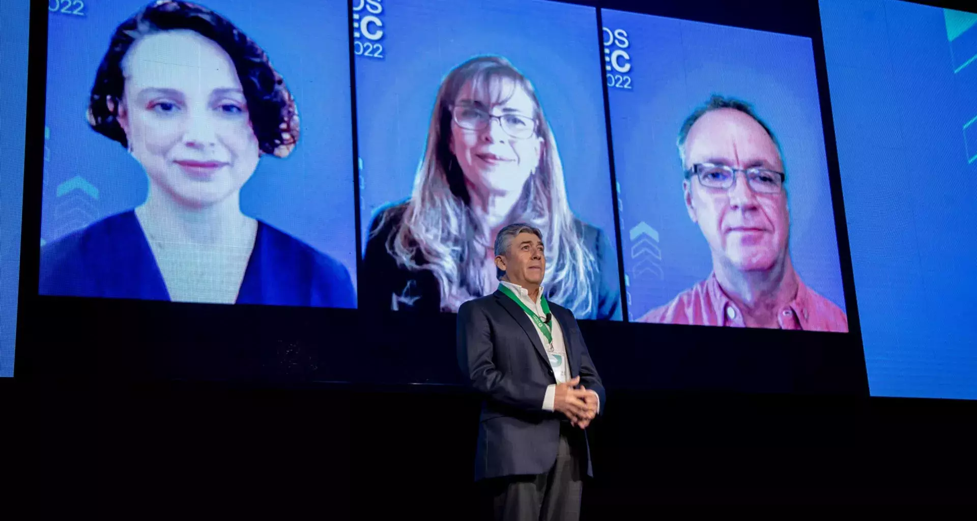  3 egresados del Tec de Monterrey fueron reconocidas durante el Premio a la Trayectoria EXATEC r