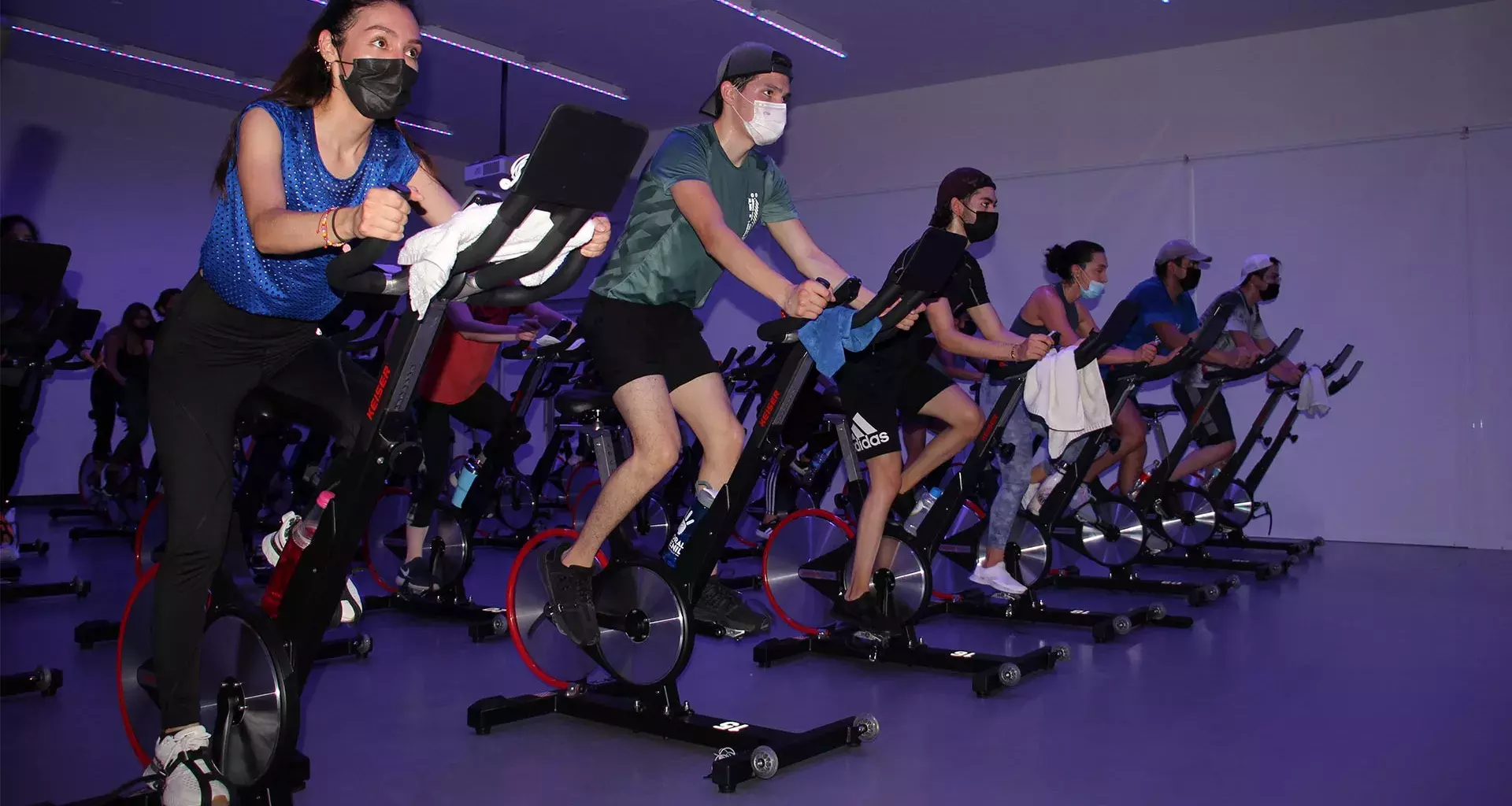 Ciclismo indoors en el Wellnss Center