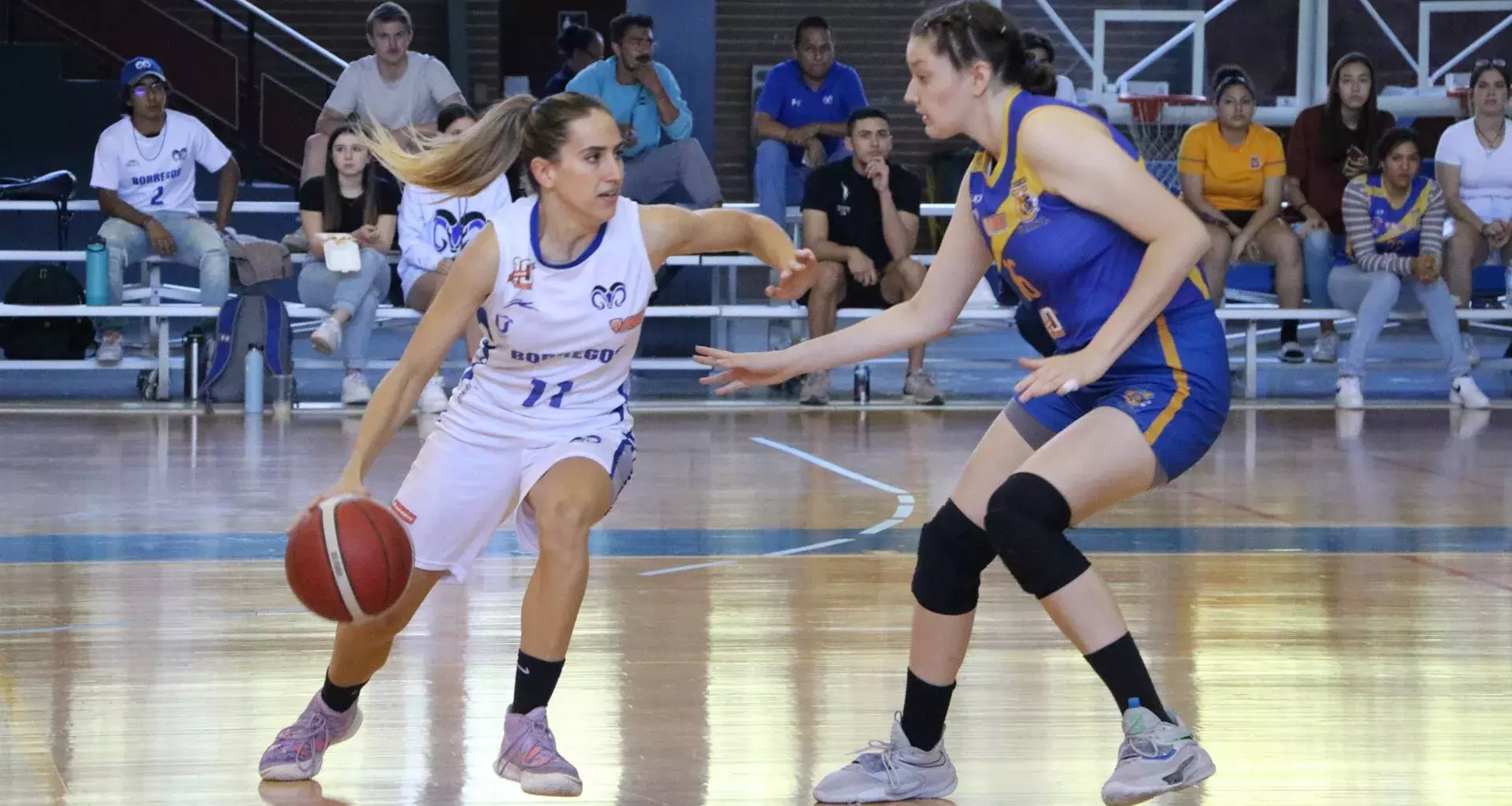 Se lleva Borregos Monterrey el clásico de básquetbol femenil