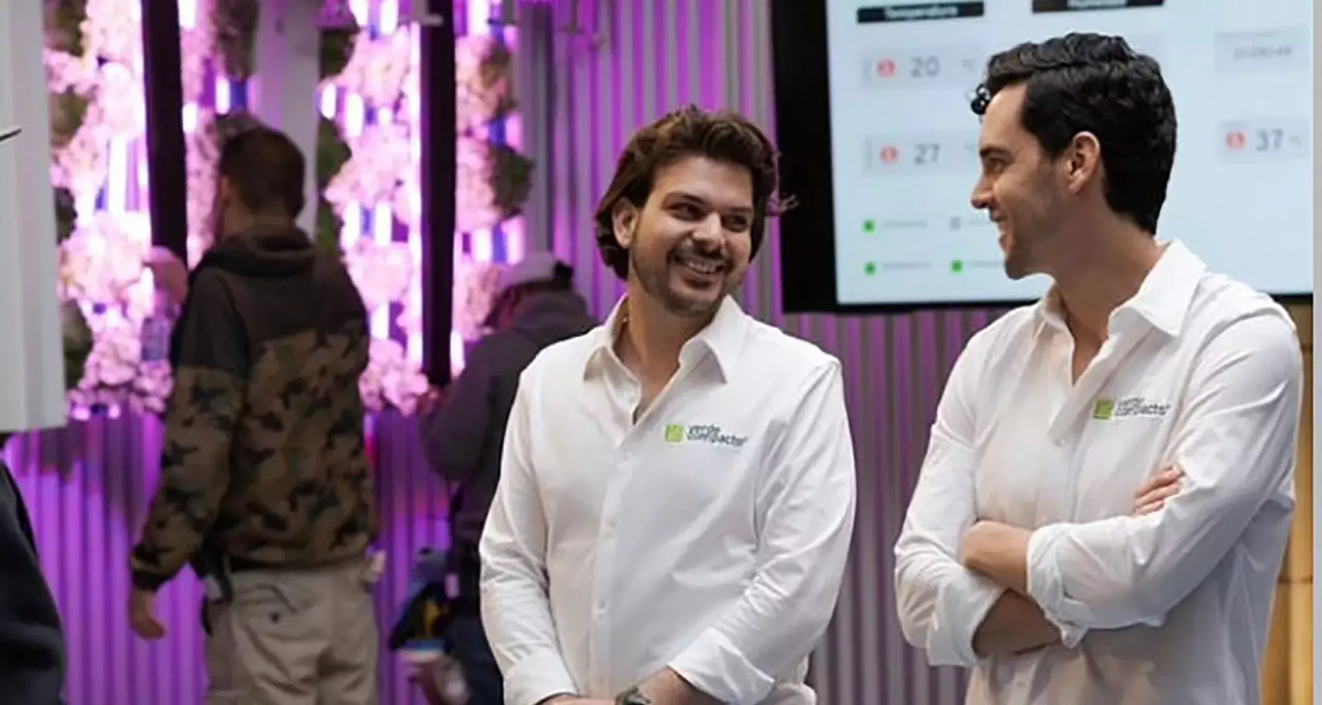 Juan Succar y Jorge Lizardi en Shark Tank