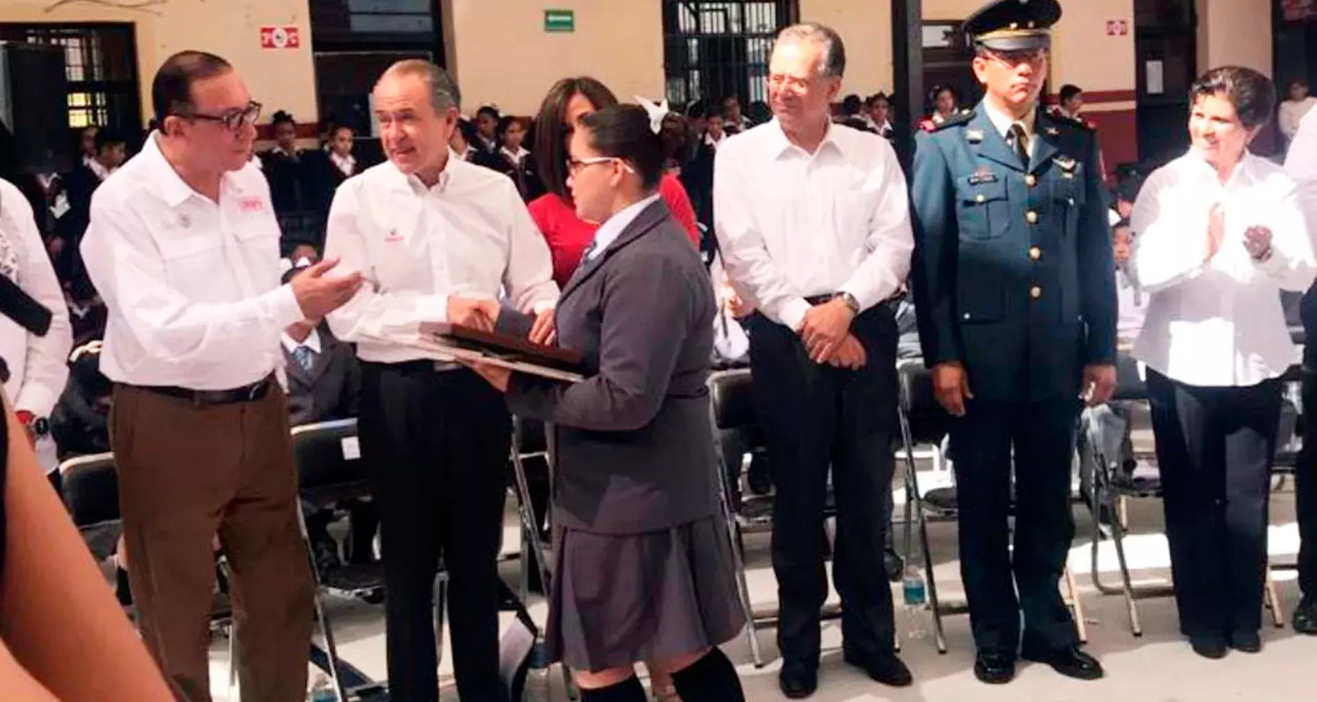 Alumna recibe reconocimiento por parte de Gobierno del Estado en 2018