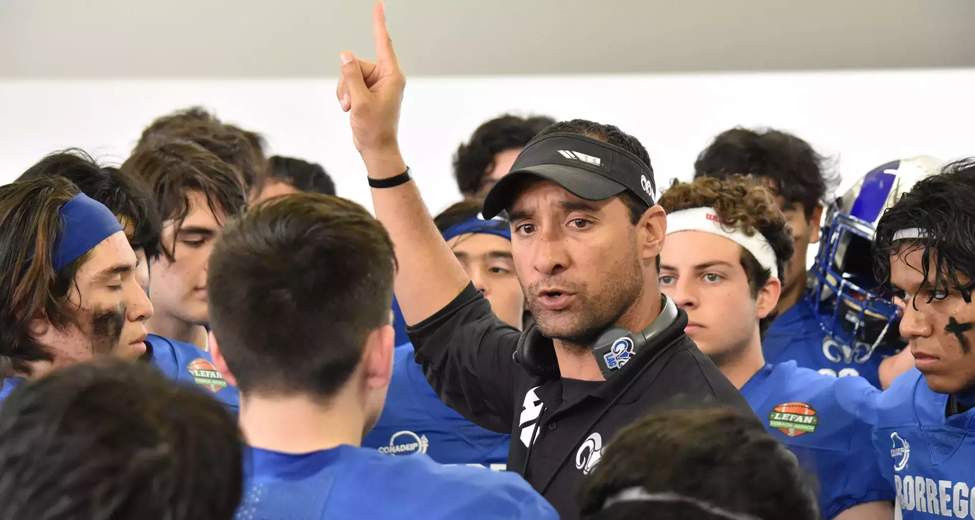 El head coach de Borregos Laguna llegó a la NFL