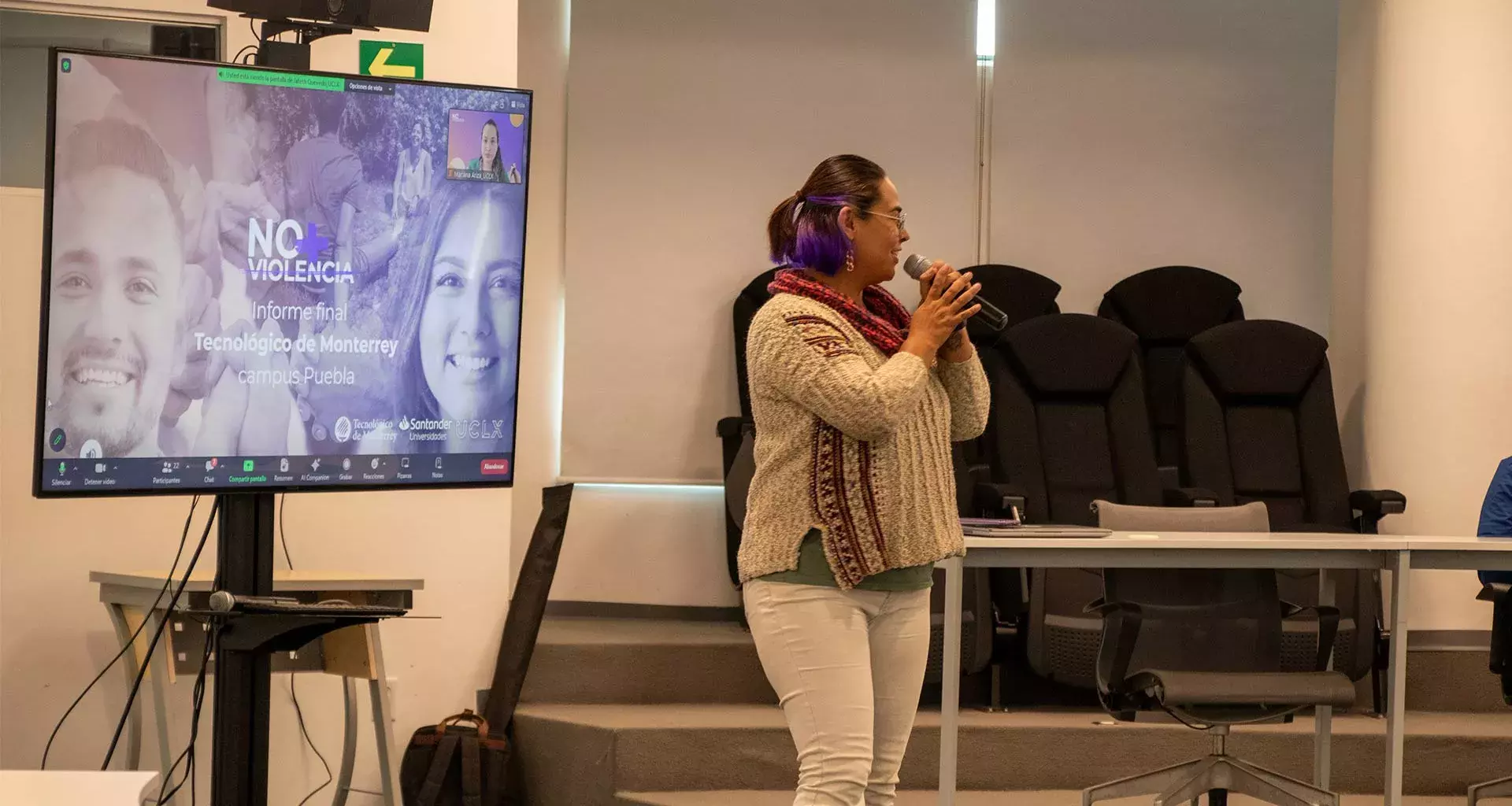 Xanat Vaitiare en la presentación de resultados del programa