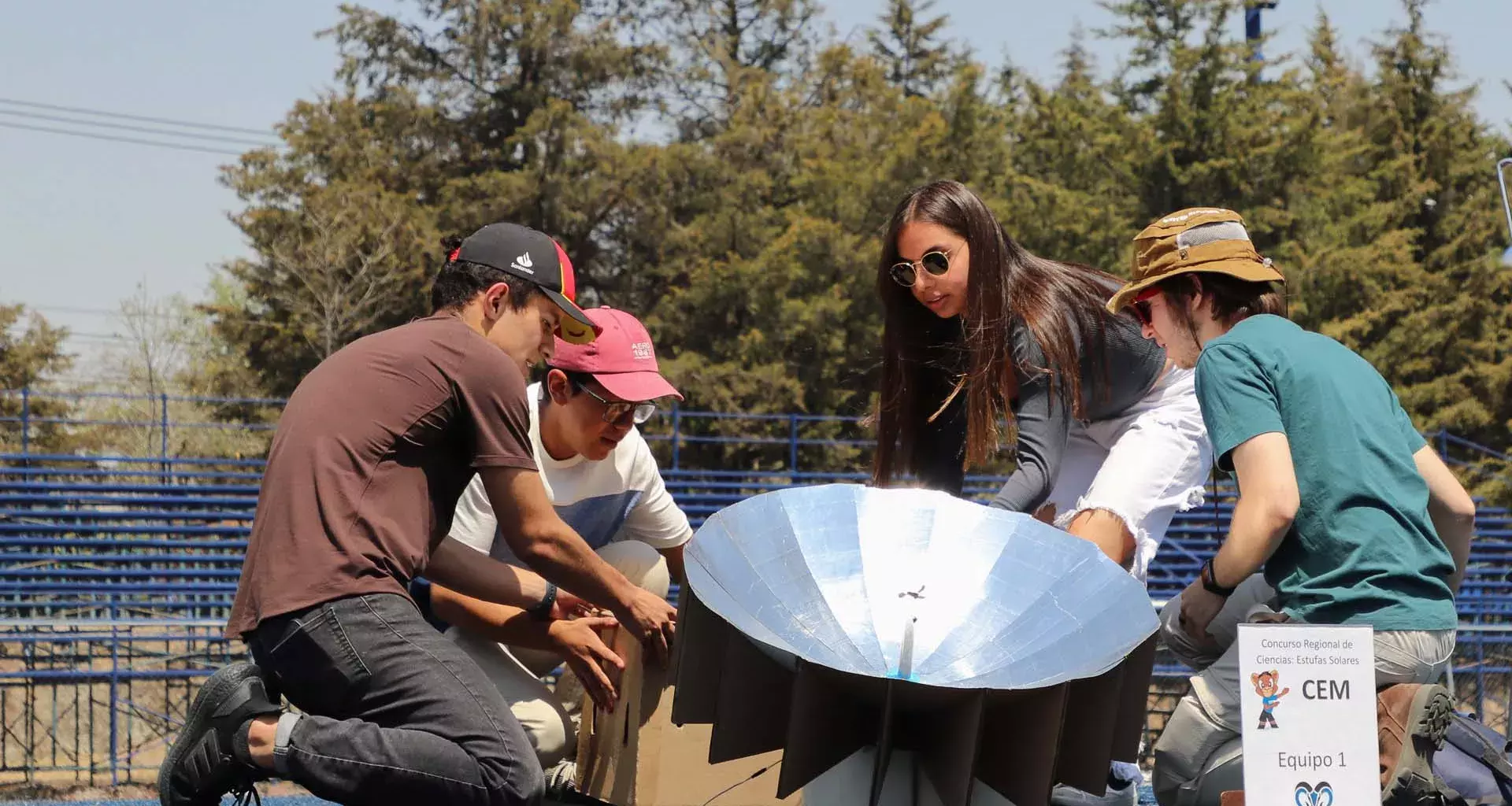 Estudiantes Tec diseñan estufas solares para concurso regional