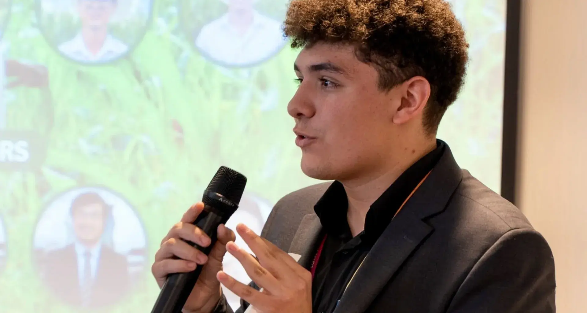 El estudiante de Biotecnología Leopoldo Escárcega del Tec campus Chihuahua participa en el Future Action Summit en Malasia