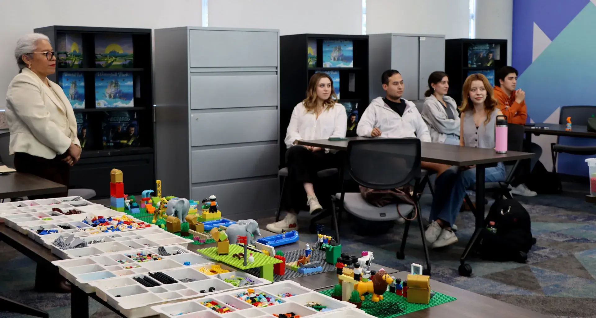 Negocios, aula innovadora Tec de Monterrey.