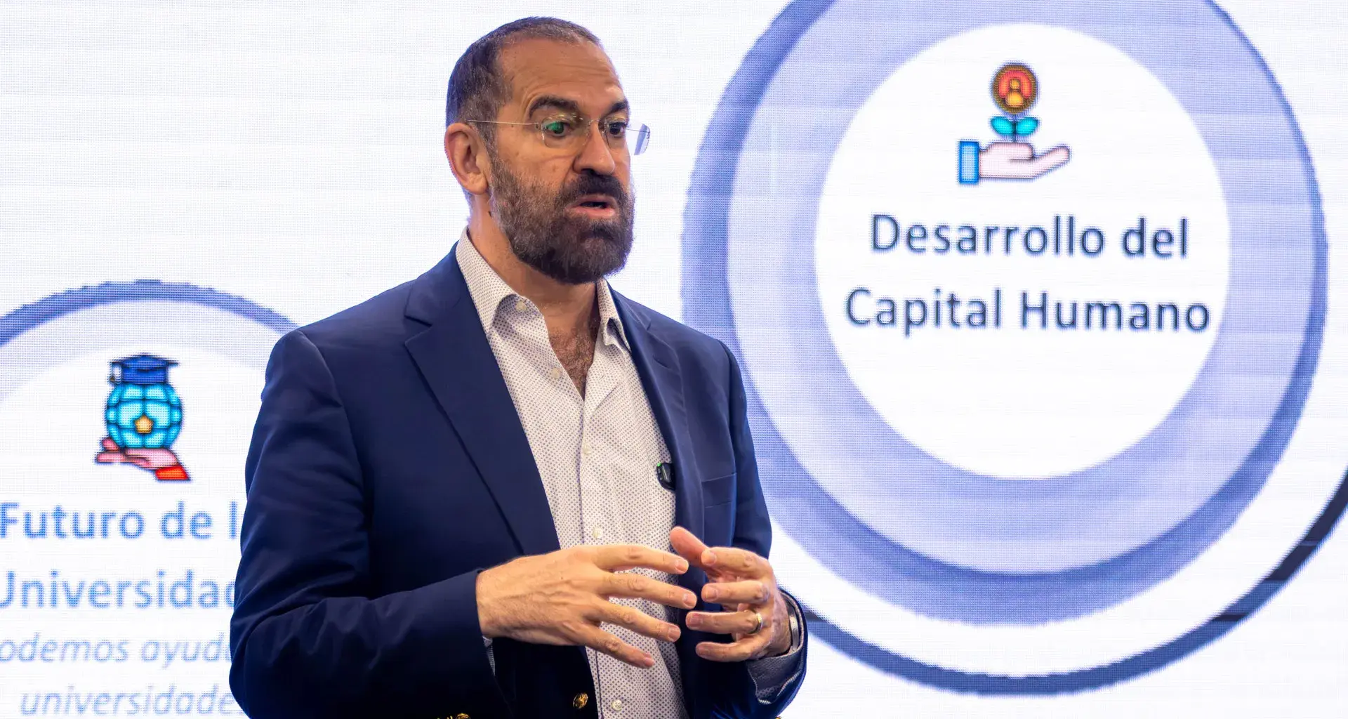 Presentación de lanzamiento de insignias 