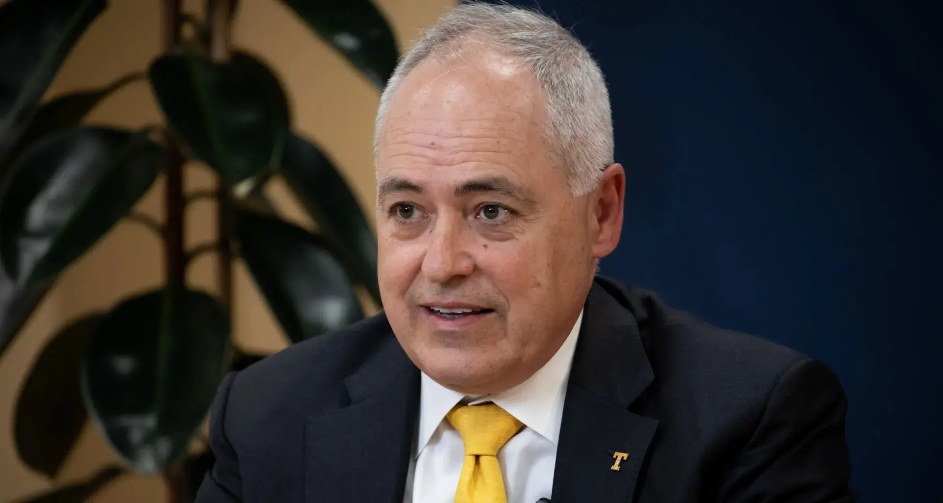 Ángel Cabrera: la universidad debe liderar los entornos de innovación