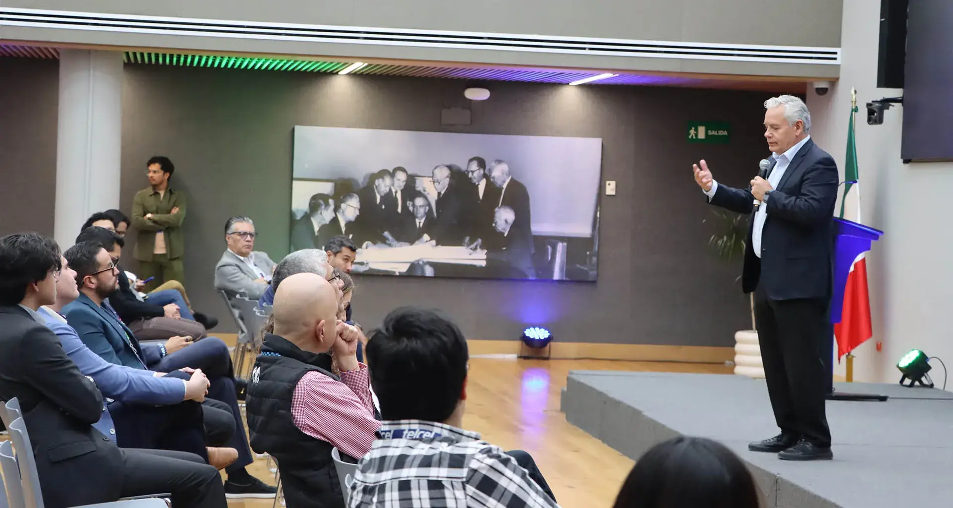 Formación en emprendimiento, clave en las universidades