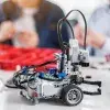 Lleva RobotiX a las escuelas públicas y privadas cursos y experiencias de tecnología.