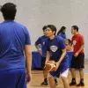 ¡Encesta en grande! Egresado en liga profesional de baloncesto