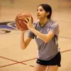 ¡Vuela a la canasta! Destaca alumna de PrepaTec en basquetbol