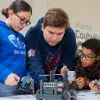 Tec Robotics enseñando tecnología a niños de Saltillo