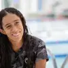 Atleta paralímpica de natación, Lorena Puente, en alberca del campus Monterrey