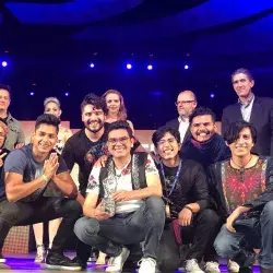 alumnos de CEM en festival de la canción