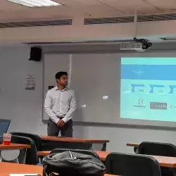 Profesores del Tec presentando en Colombia 