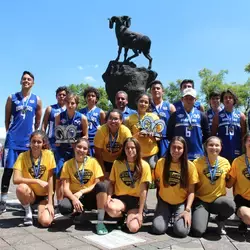 Equipos de basquetbol varonil y femenil