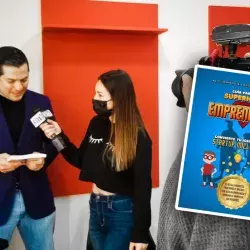 Empresario y su libro para promover el emprendimiento en niños