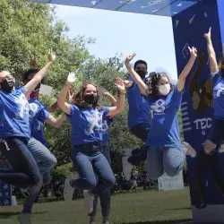 Alumnos en 'Blue Fest' celebración de 78 Aniversario del Tec en campus Monterrey