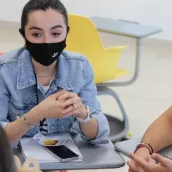 Reunión de trabajo del equipo ganador